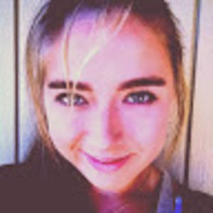 Meet your Posher, Simone